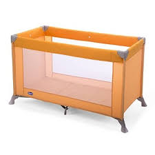 Lit parapluie Chicco Goodnight couleur orange