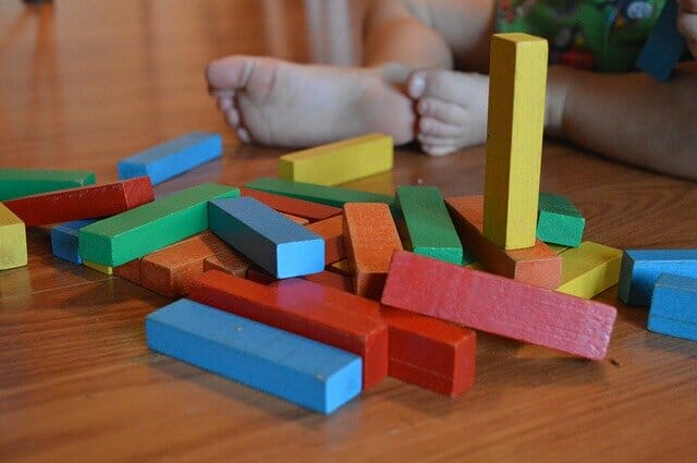 jeux contruction eveil